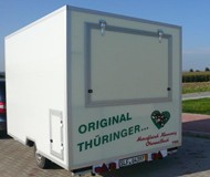 Verkaufshänger für Rostbratwürste - Klapptresen & Bühnenpodeste vom Profi